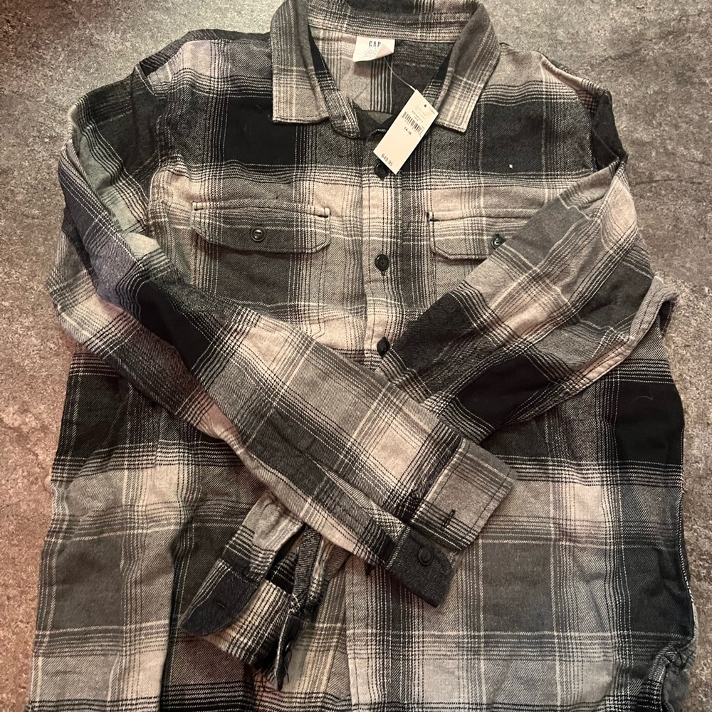 GAP Black and Gray Plaid Shirt